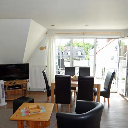 Strandstr_51 Nr_10 *